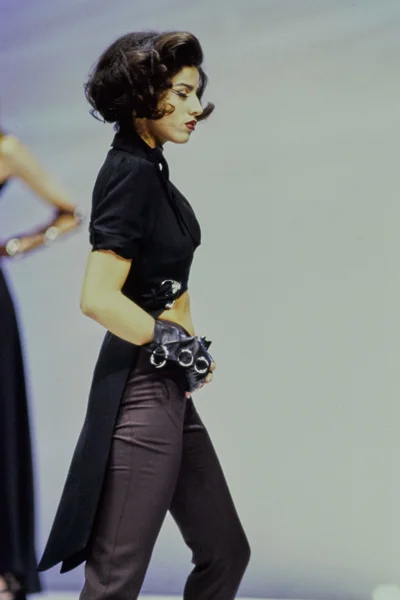 Look 5